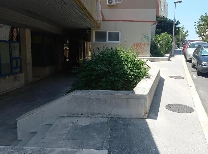 With Wifi - 19703 * Split