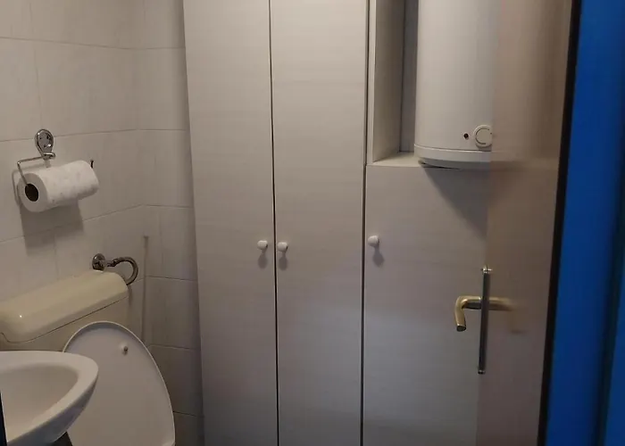 With Wifi - 19703 Apartment *